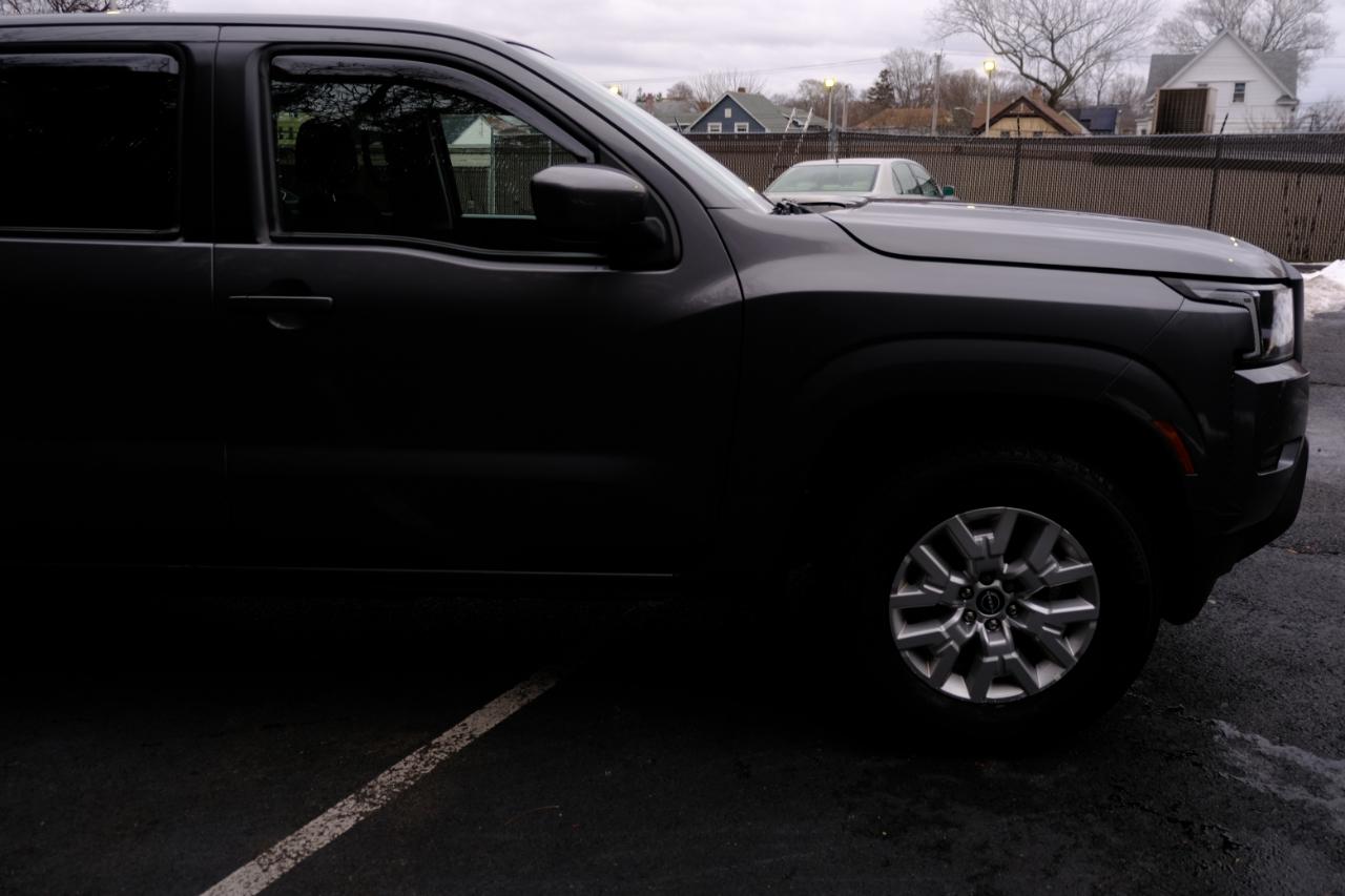 Nissan Frontier Crew Cab 4x2 SV Auto 2023