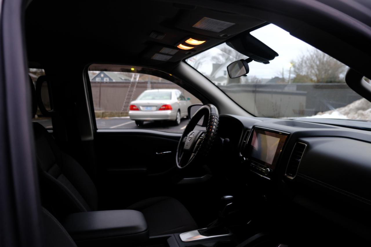 Nissan Frontier Crew Cab 4x2 SV Auto 2023