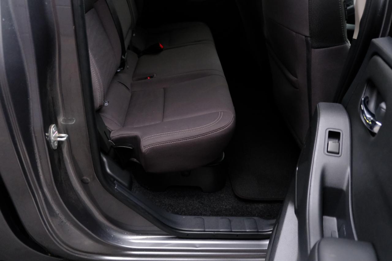 Nissan Frontier Crew Cab 4x2 SV Auto 2023