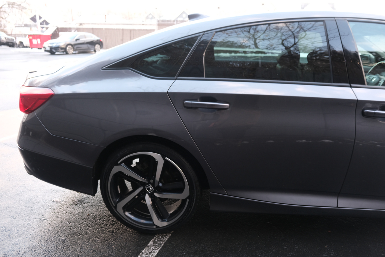Honda Accord Sedan Sport 2.0T Auto 2018