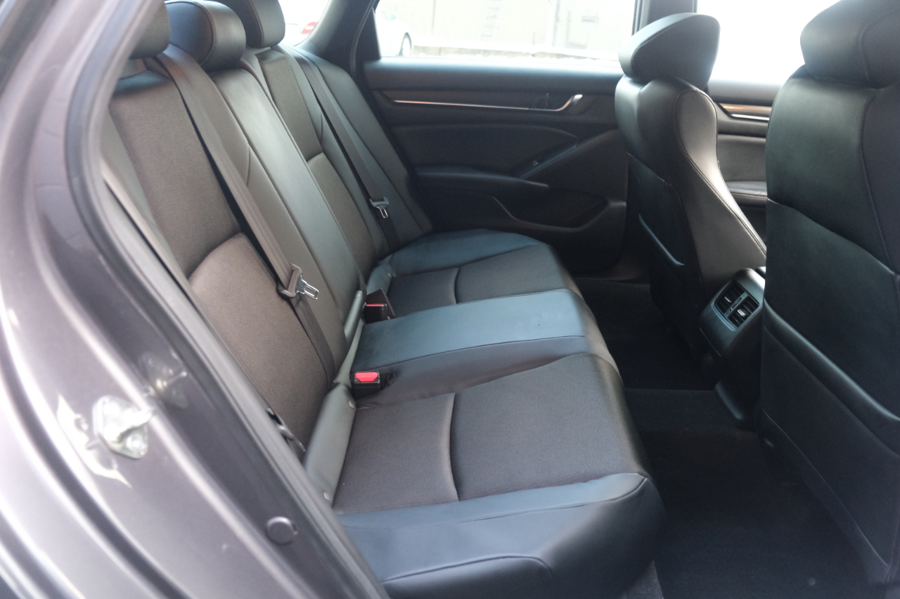 Honda Accord Sedan Sport 2.0T Auto 2018