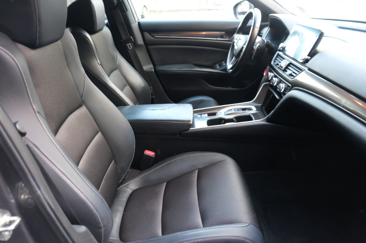 Honda Accord Sedan Sport 2.0T Auto 2018