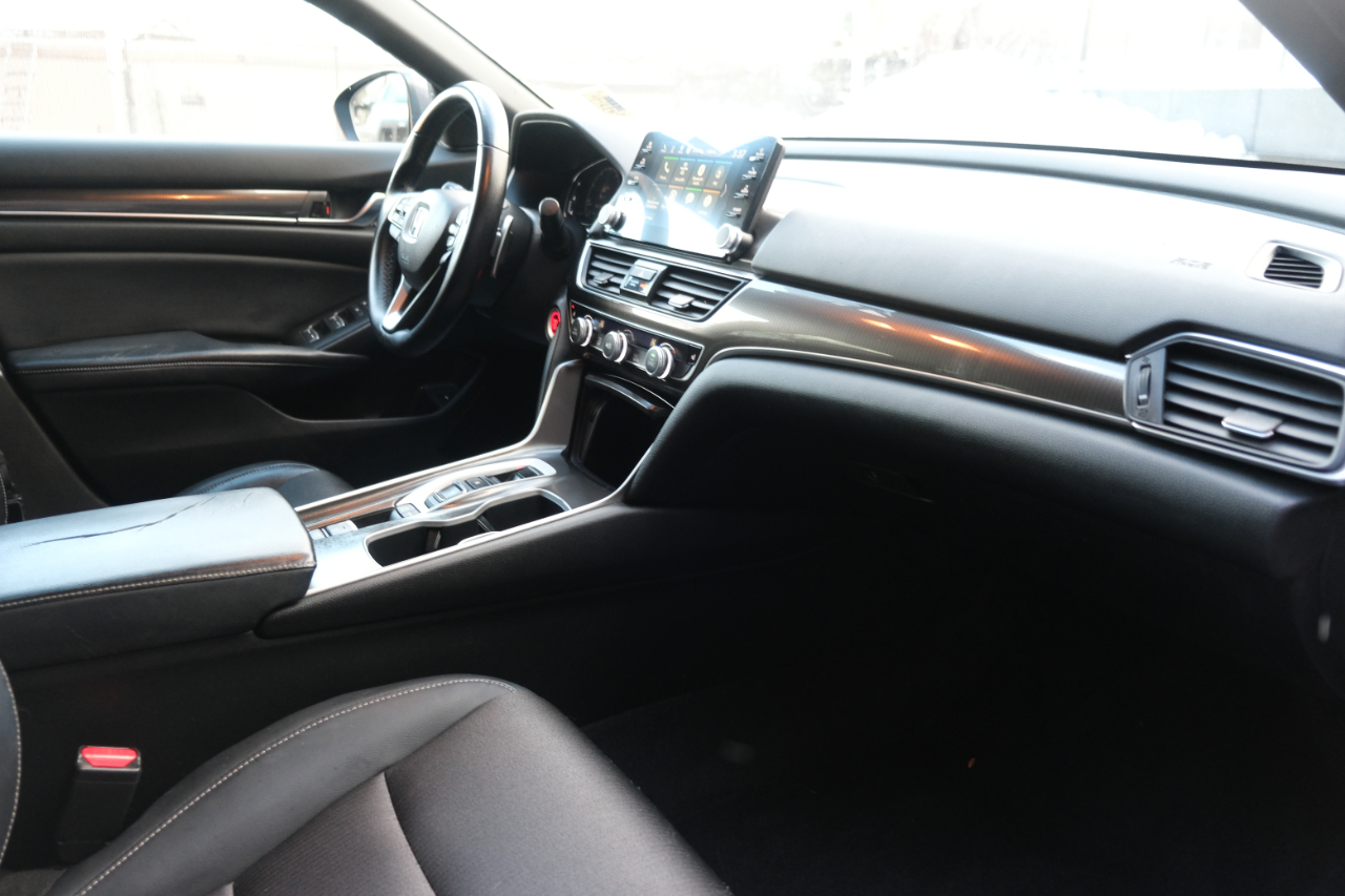 Honda Accord Sedan Sport 2.0T Auto 2018