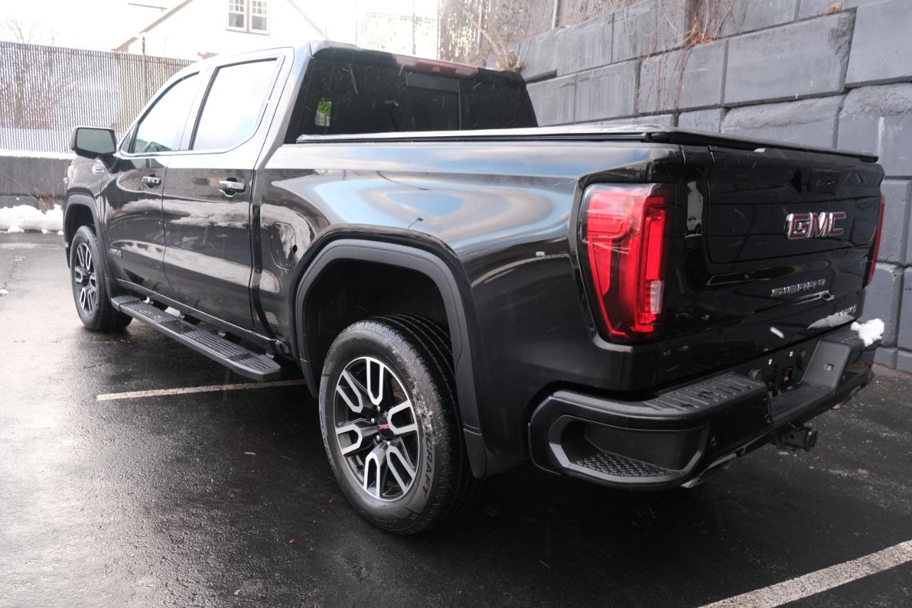 GMC Sierra 1500 4WD Crew Cab 147" AT4 2019