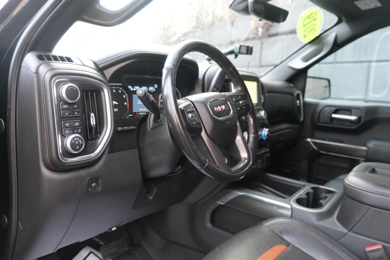 GMC Sierra 1500 4WD Crew Cab 147" AT4 2019
