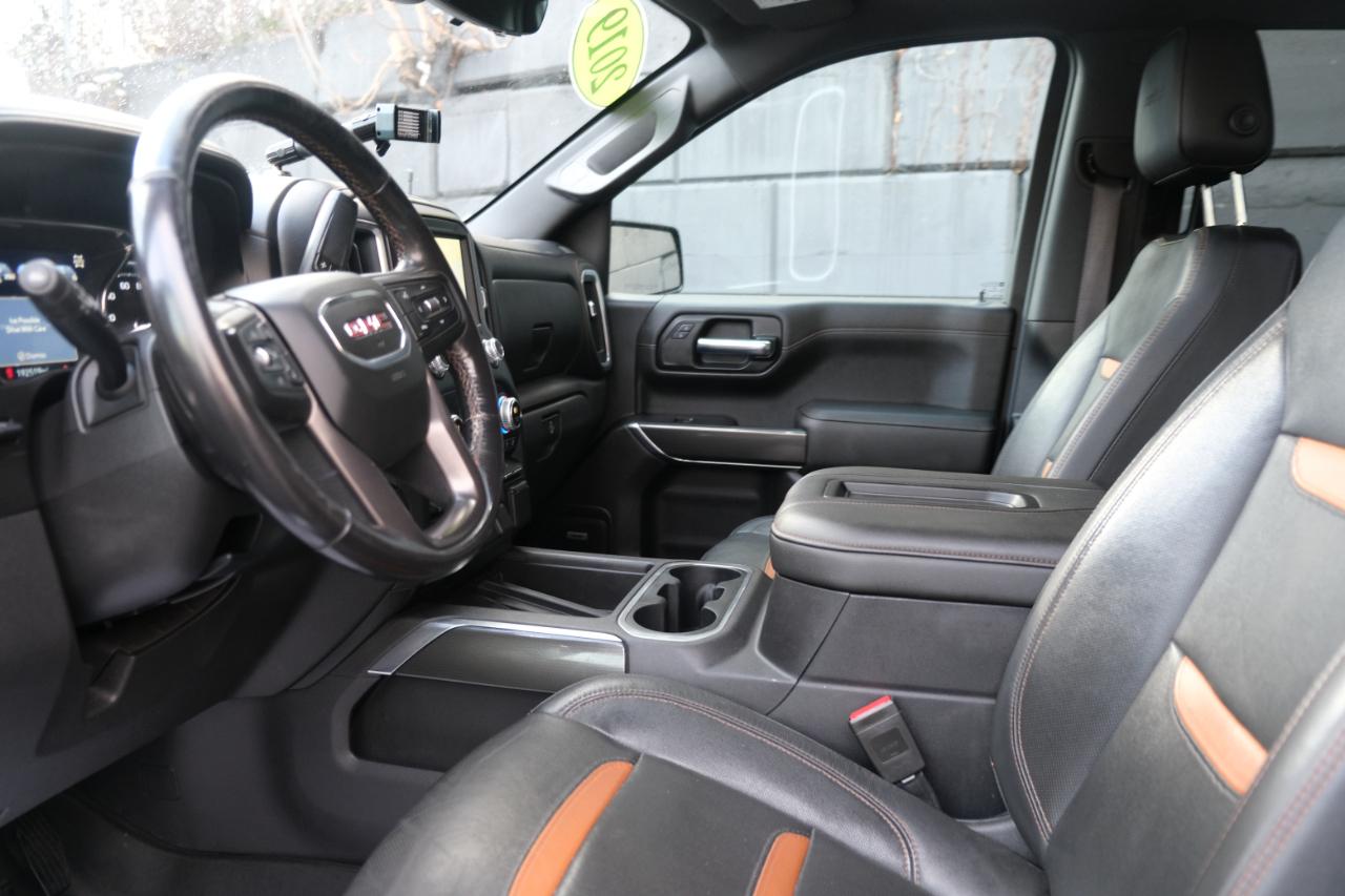 GMC Sierra 1500 4WD Crew Cab 147" AT4 2019