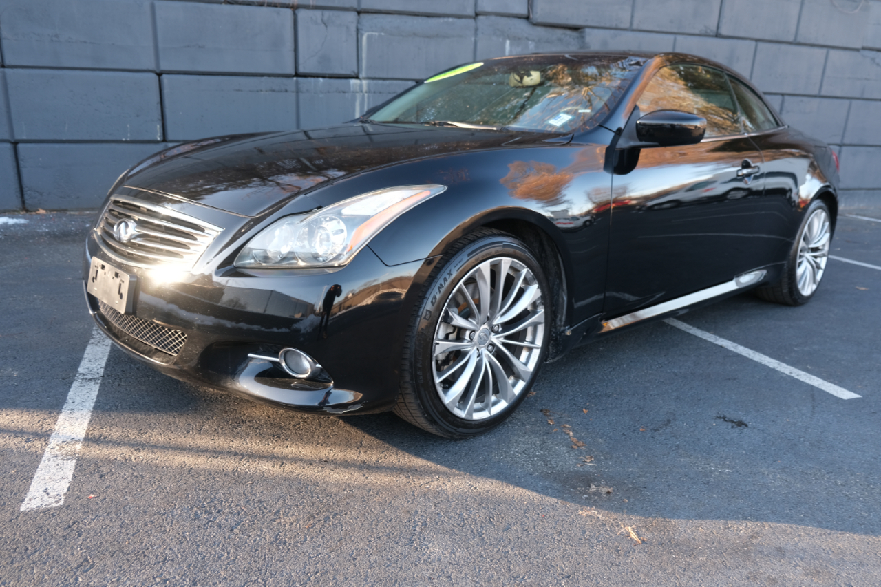 Infiniti G37 Convertible 2dr Base 2012
