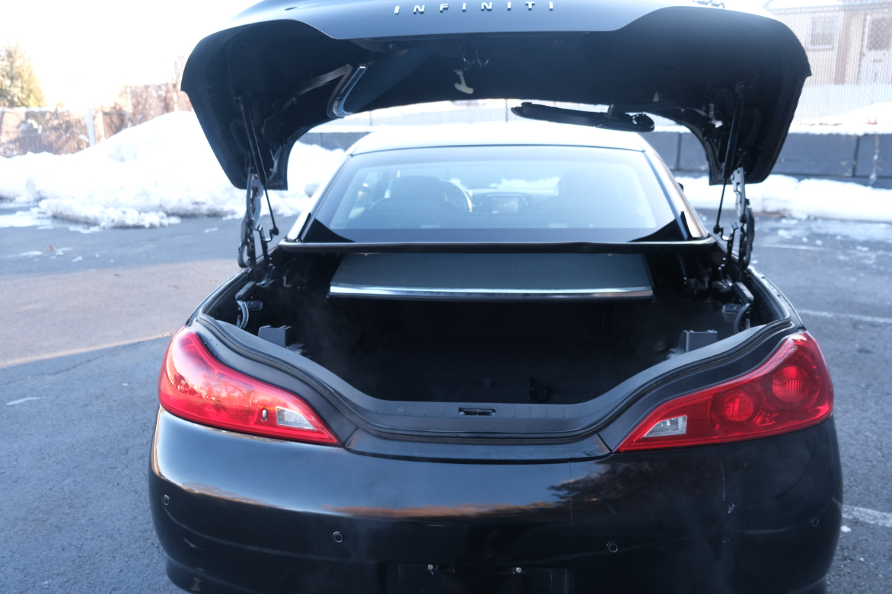 Infiniti G37 Convertible 2dr Base 2012