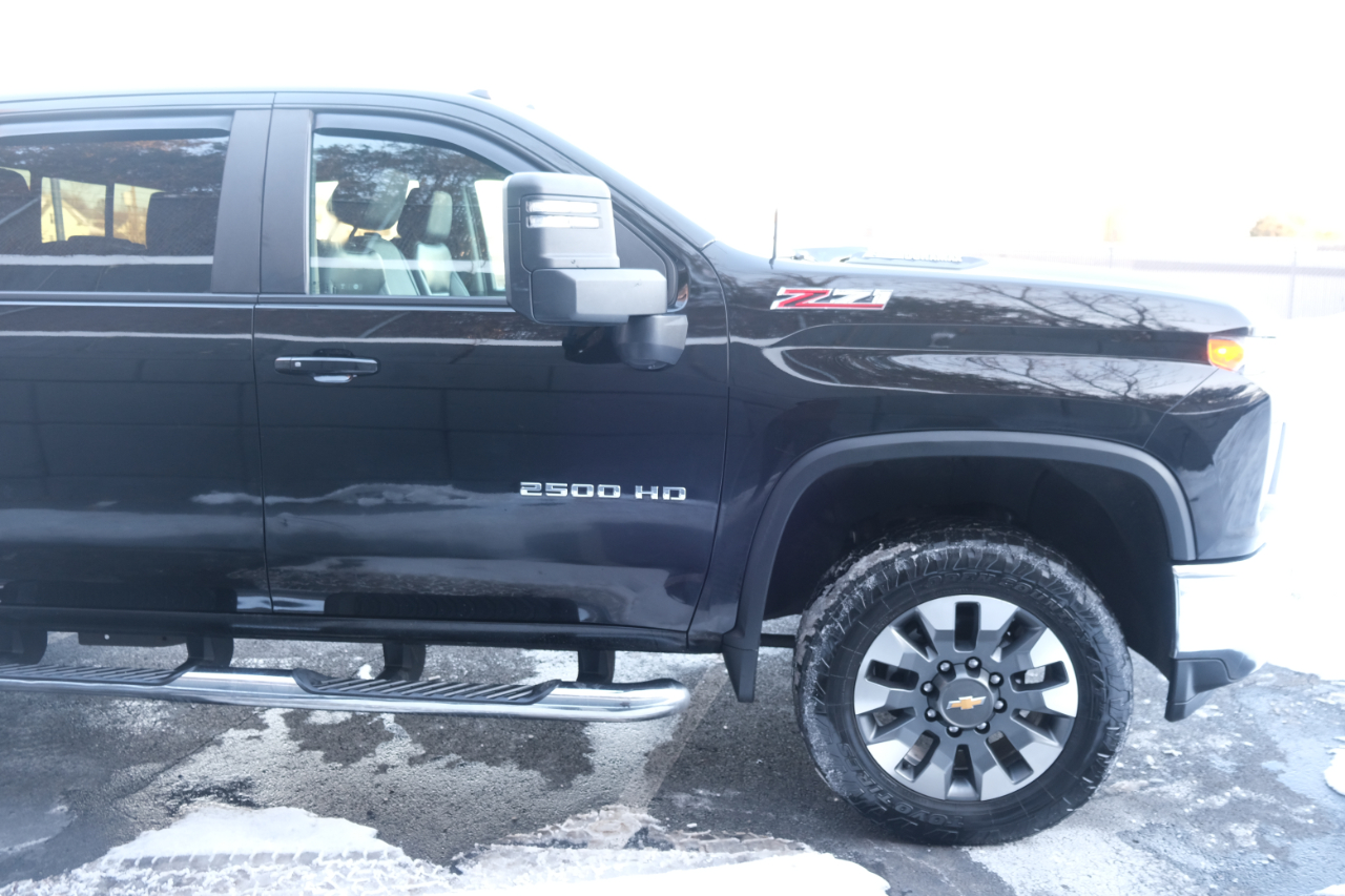 Chevrolet Silverado 2500HD 4WD Crew Cab 167" LTZ 2021