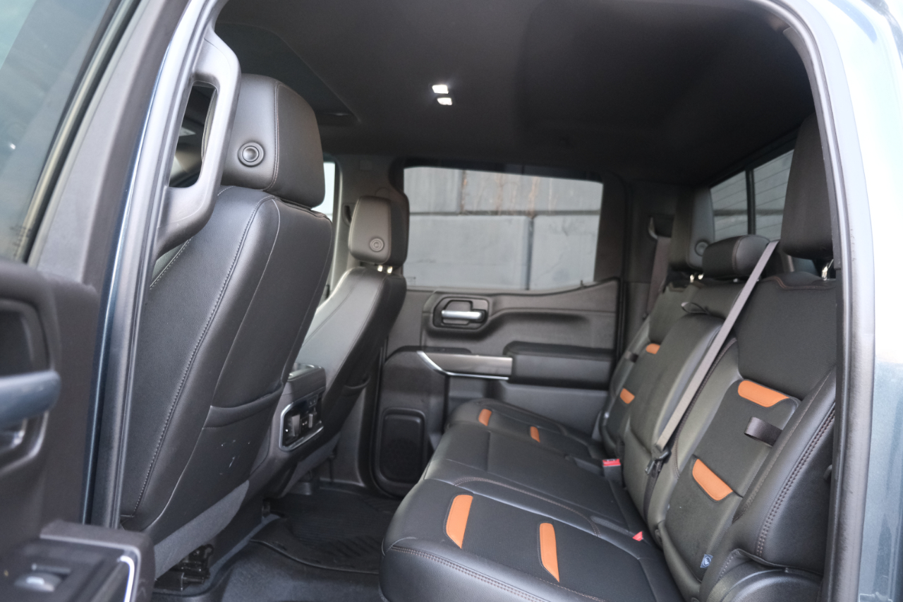 GMC Sierra 1500 4WD Crew Cab 147" AT4 2020