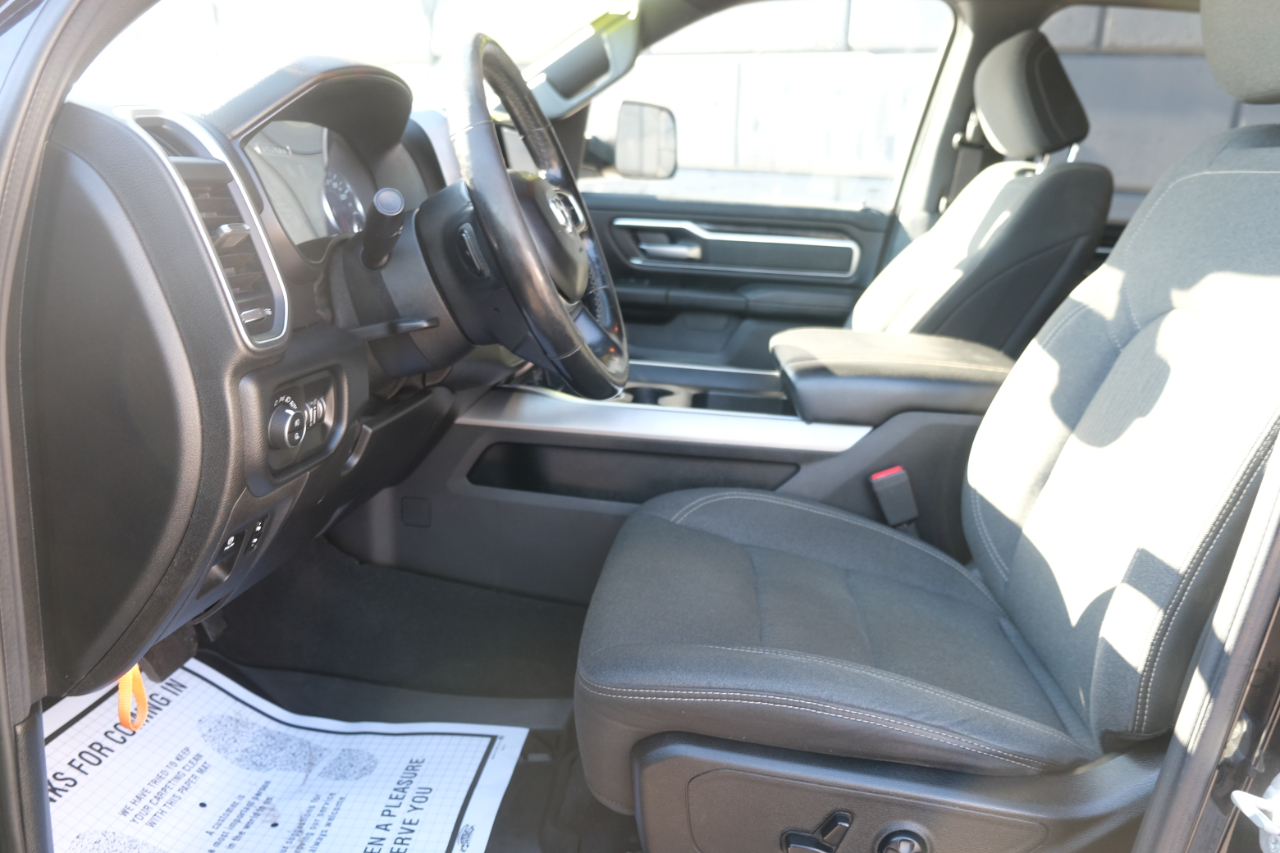 RAM 1500 Big Horn/Lone Star 4x4 Crew Cab 5'7" Box 2019