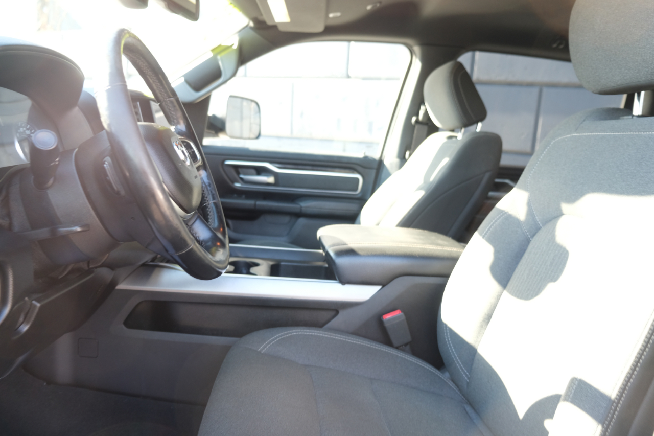 RAM 1500 Big Horn/Lone Star 4x4 Crew Cab 5'7" Box 2019