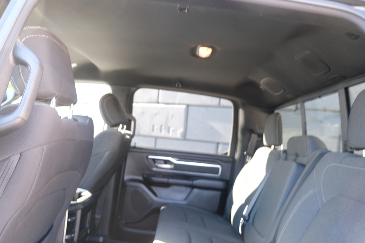 RAM 1500 Big Horn/Lone Star 4x4 Crew Cab 5'7" Box 2019