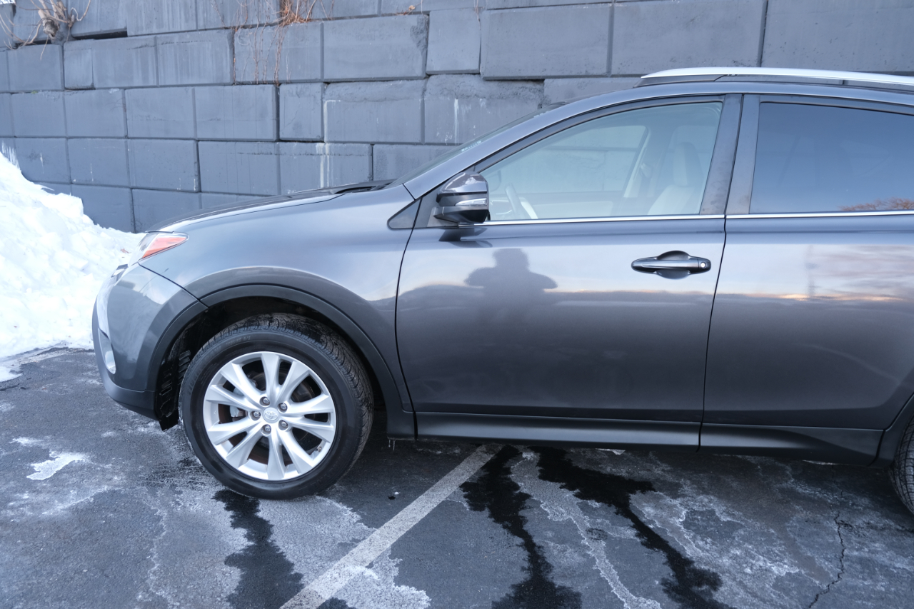 Toyota RAV4 AWD 4dr Limited (Natl) 2015
