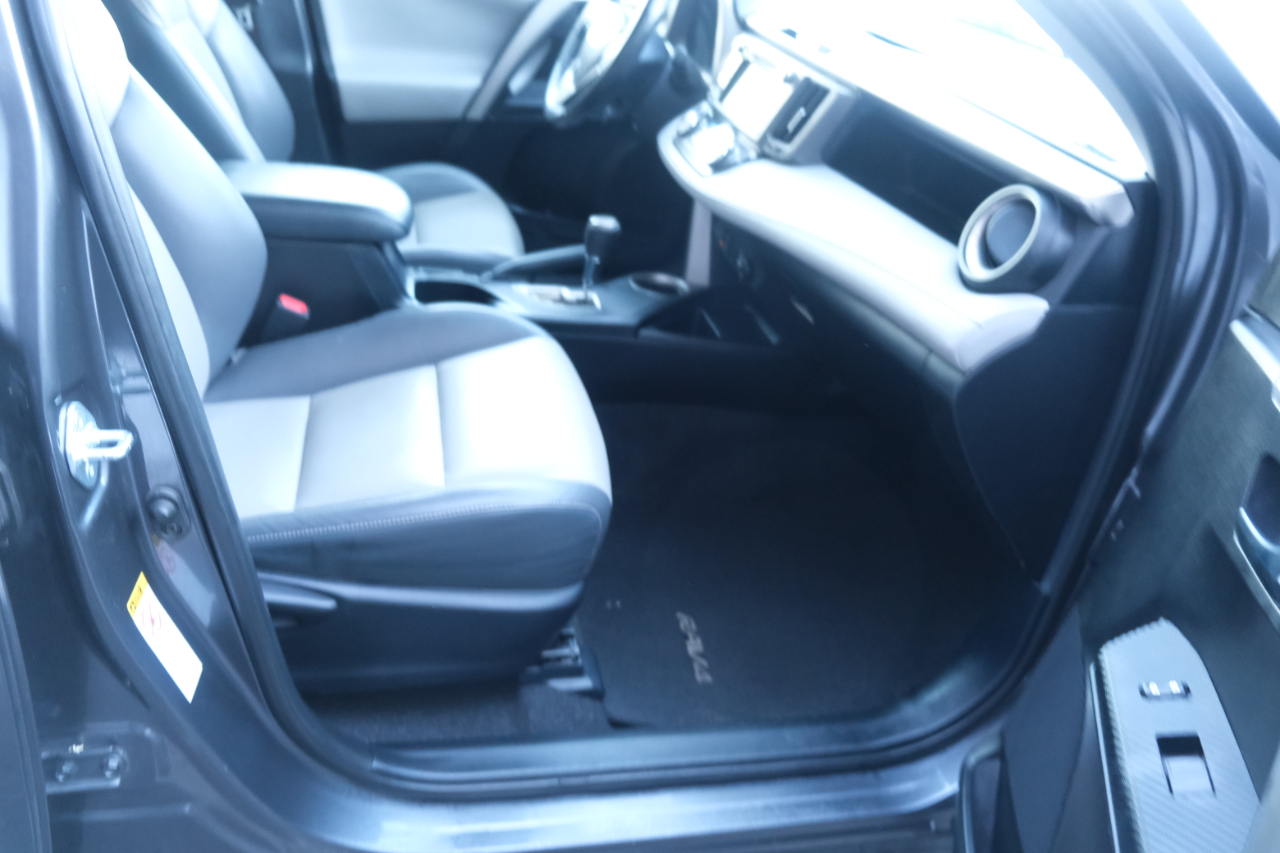 Toyota RAV4 AWD 4dr Limited (Natl) 2015