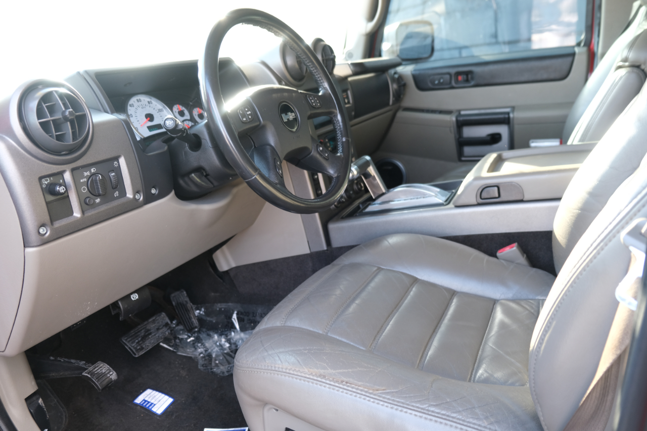 HUMMER H2 4WD 4dr SUV Luxury 2004