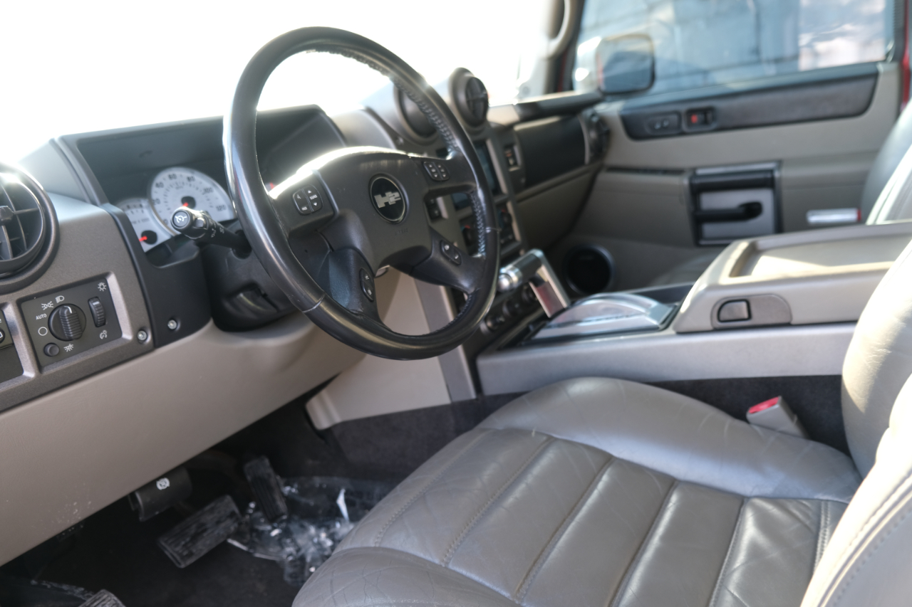 HUMMER H2 4WD 4dr SUV Luxury 2004