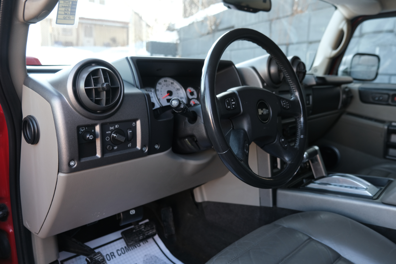 HUMMER H2 4WD 4dr SUV Luxury 2004