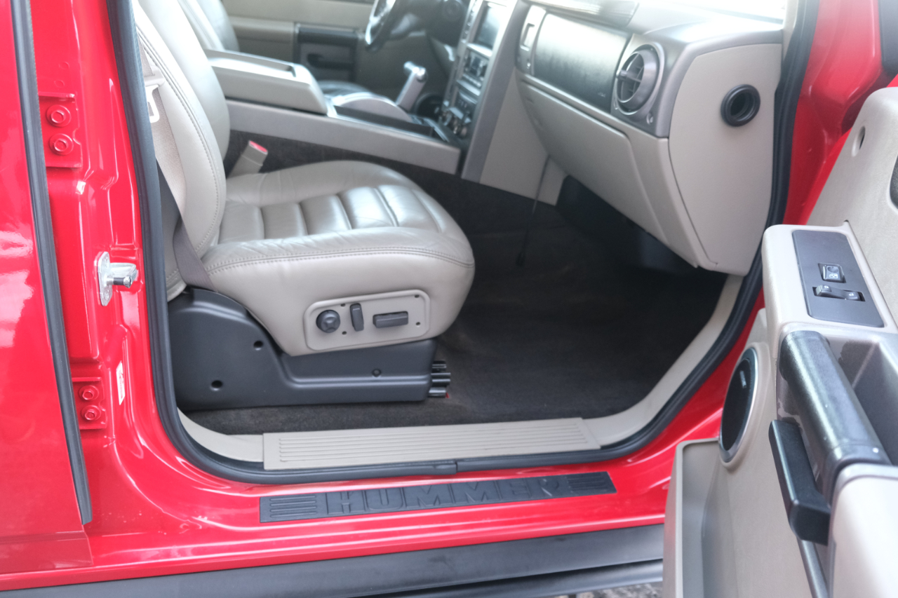 HUMMER H2 4WD 4dr SUV Luxury 2004