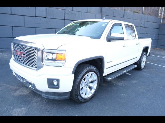 White 2015 GMC Sierra 1500 Denali Crew Cab 4WD Pickup Truck Four-Wheel Drive Automatic