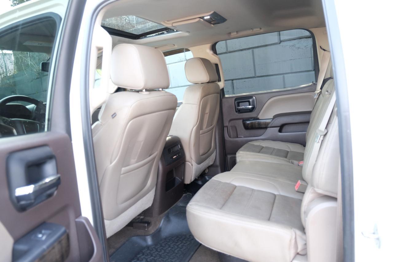 GMC Sierra 1500 4WD Crew Cab 143.5" Denali 2015