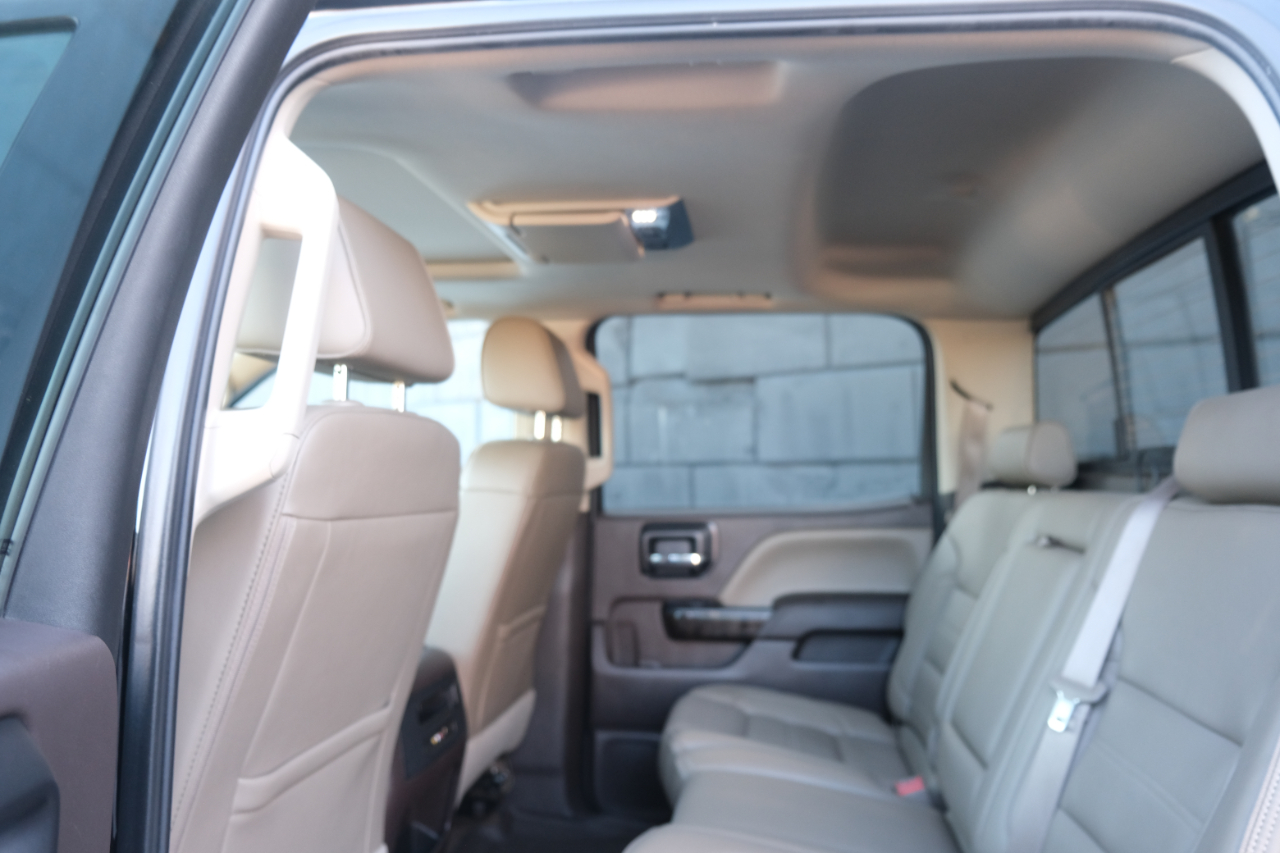 GMC Sierra 1500 4WD Crew Cab 143.5" Denali 2016