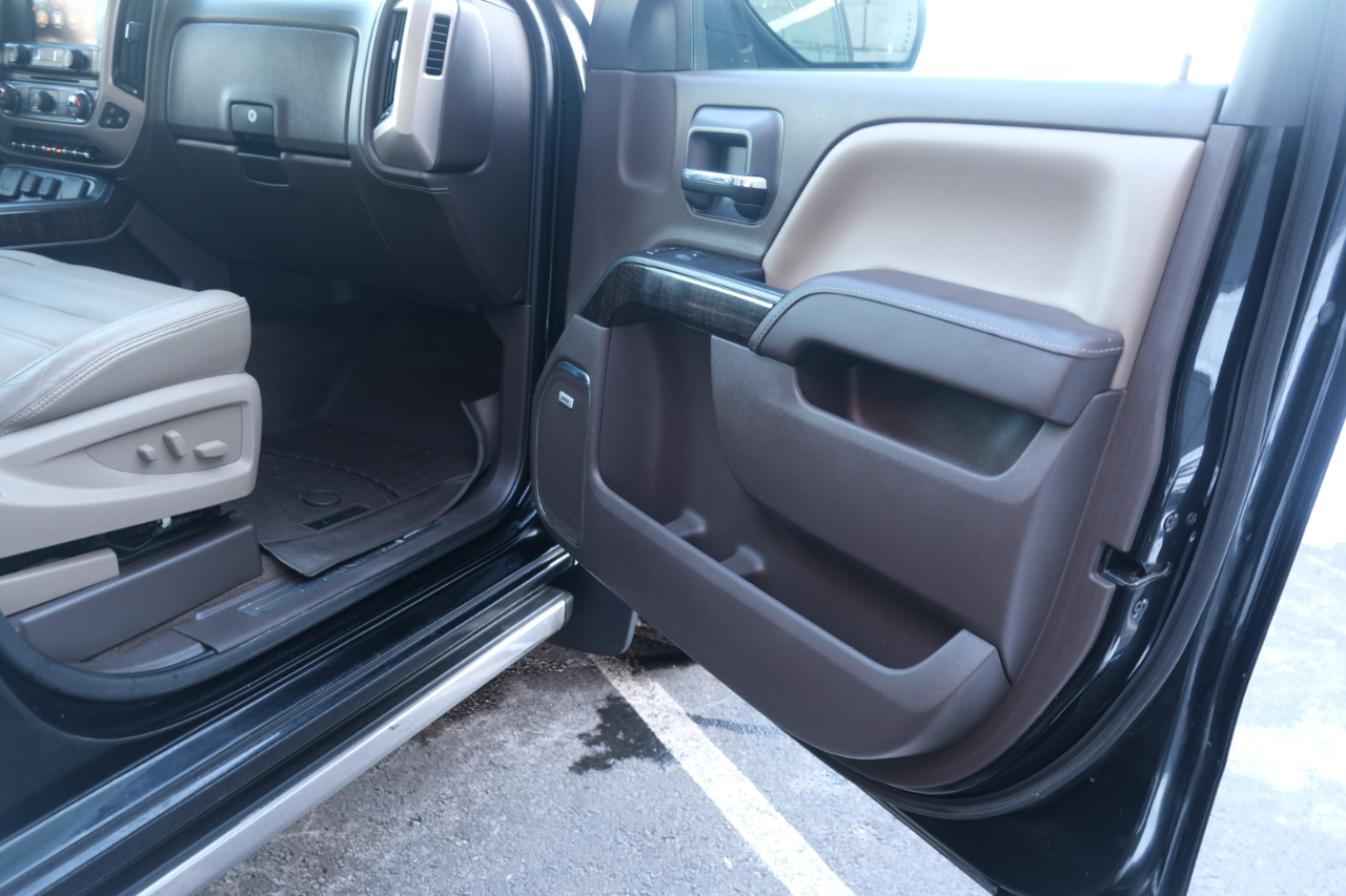 GMC Sierra 1500 4WD Crew Cab 143.5" Denali 2016