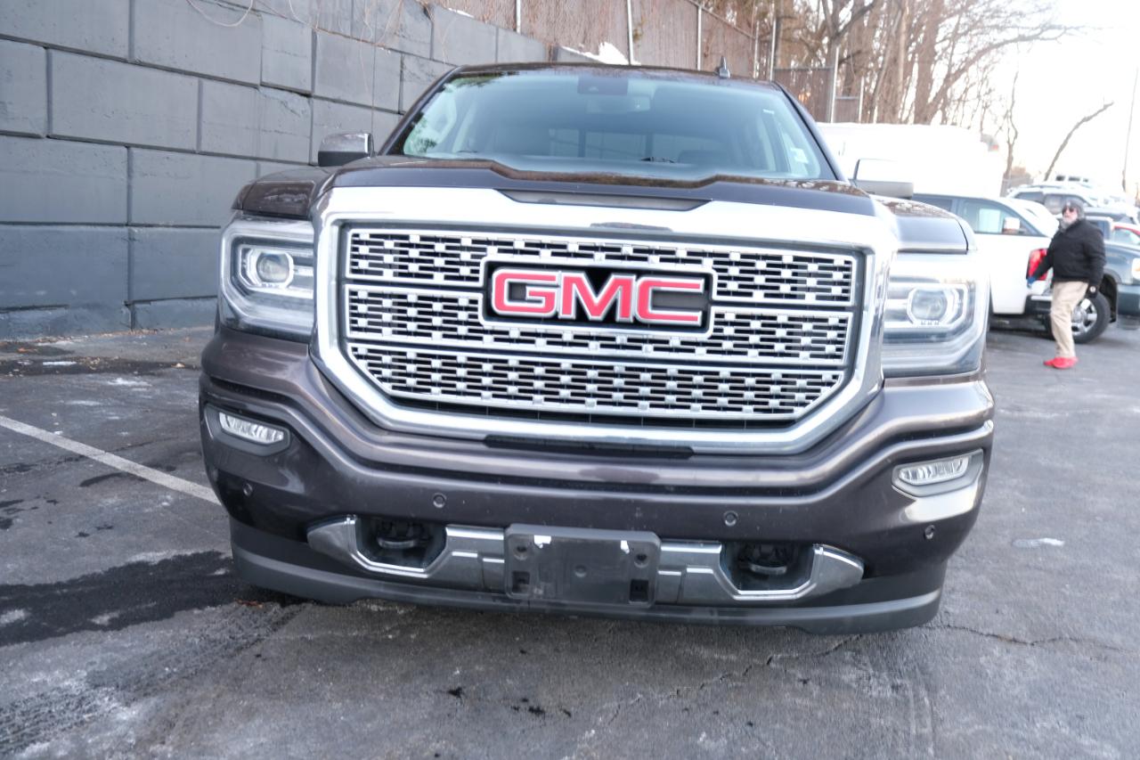 GMC Sierra 1500 4WD Crew Cab 143.5" Denali 2016