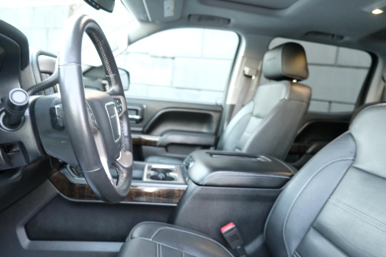 GMC Sierra 1500 4WD Crew Cab 143.5" Denali 2016