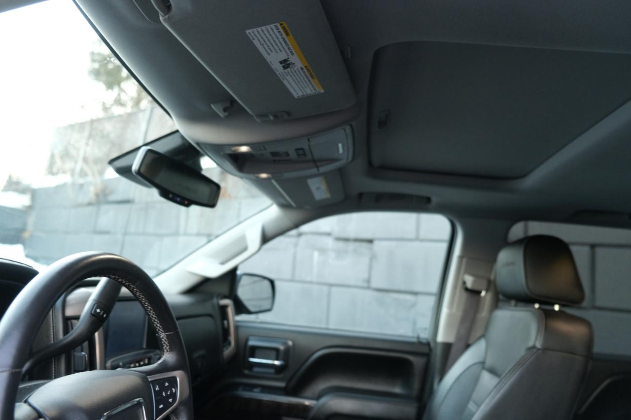 GMC Sierra 1500 4WD Crew Cab 143.5" Denali 2016