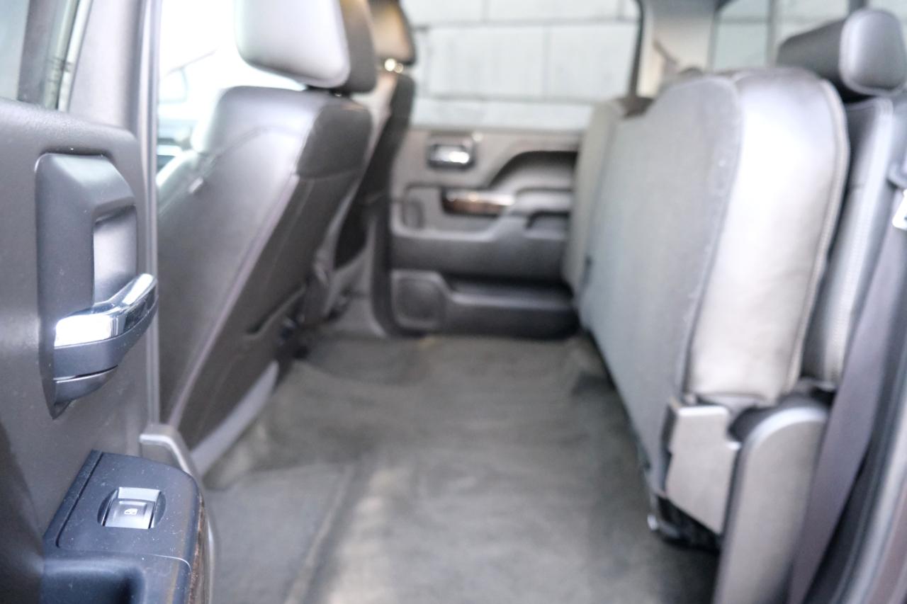 GMC Sierra 1500 4WD Crew Cab 143.5" Denali 2016