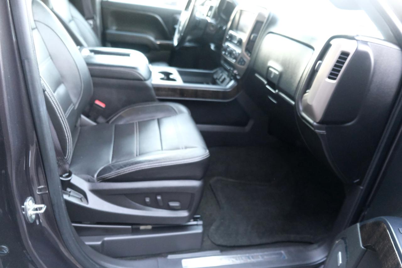 GMC Sierra 1500 4WD Crew Cab 143.5" Denali 2016