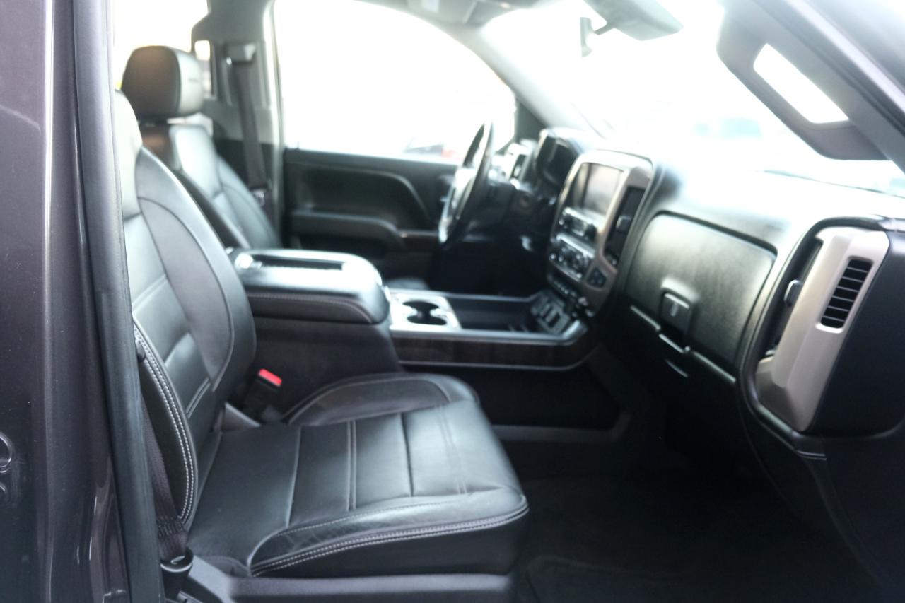 GMC Sierra 1500 4WD Crew Cab 143.5" Denali 2016