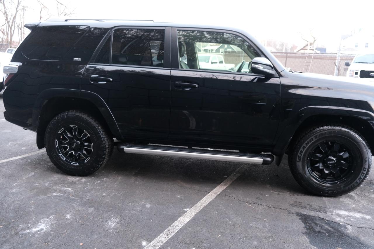 Toyota 4Runner SR5 Premium 4D SUV 4X4 V6 2017