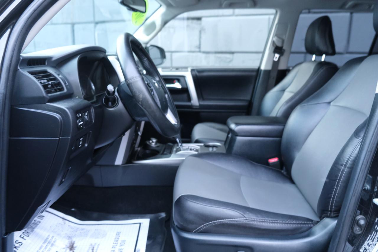 Toyota 4Runner SR5 Premium 4D SUV 4X4 V6 2017