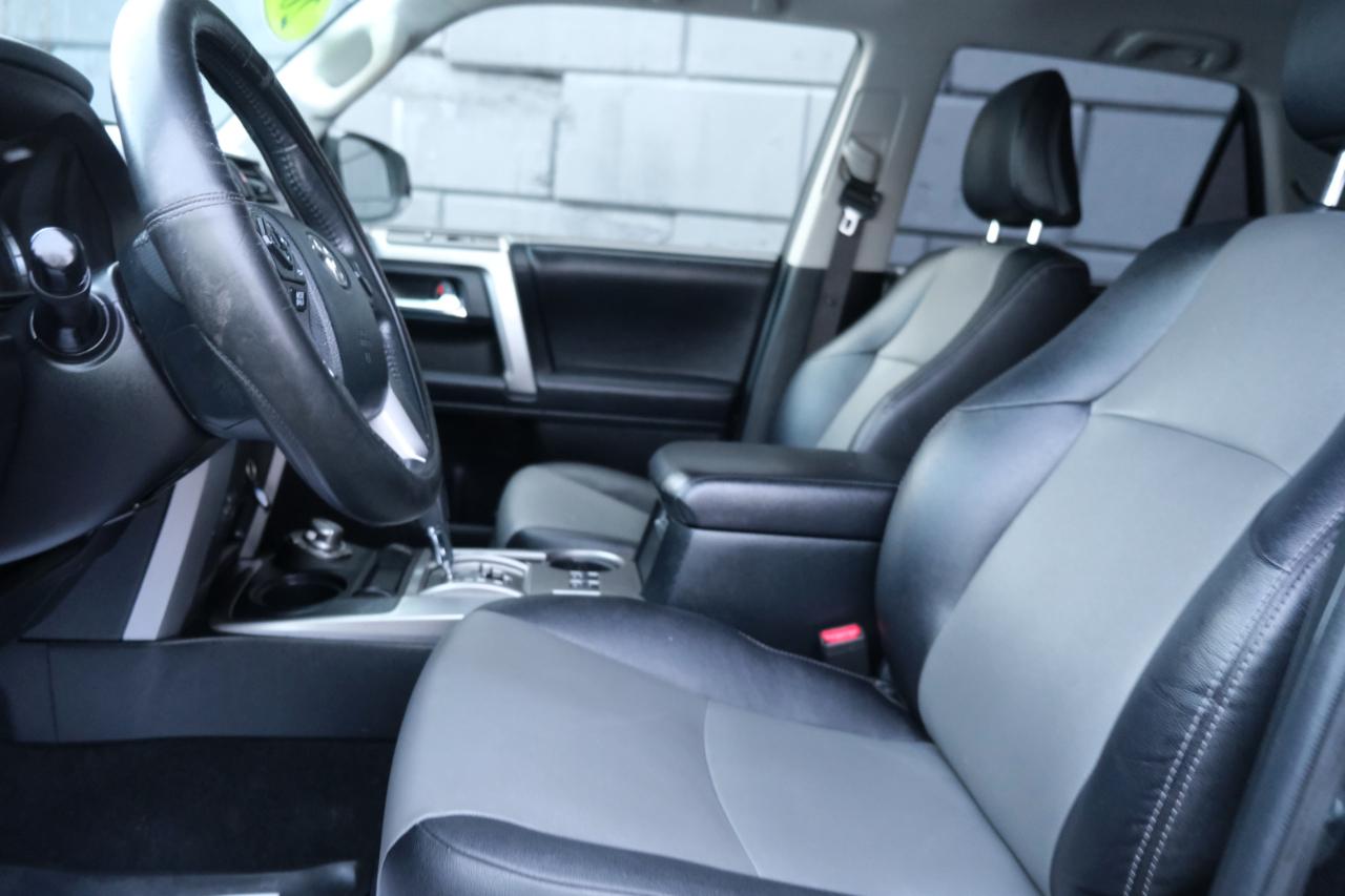 Toyota 4Runner SR5 Premium 4D SUV 4X4 V6 2017