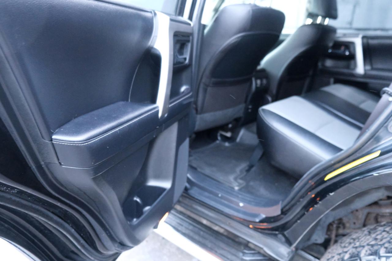 Toyota 4Runner SR5 Premium 4D SUV 4X4 V6 2017