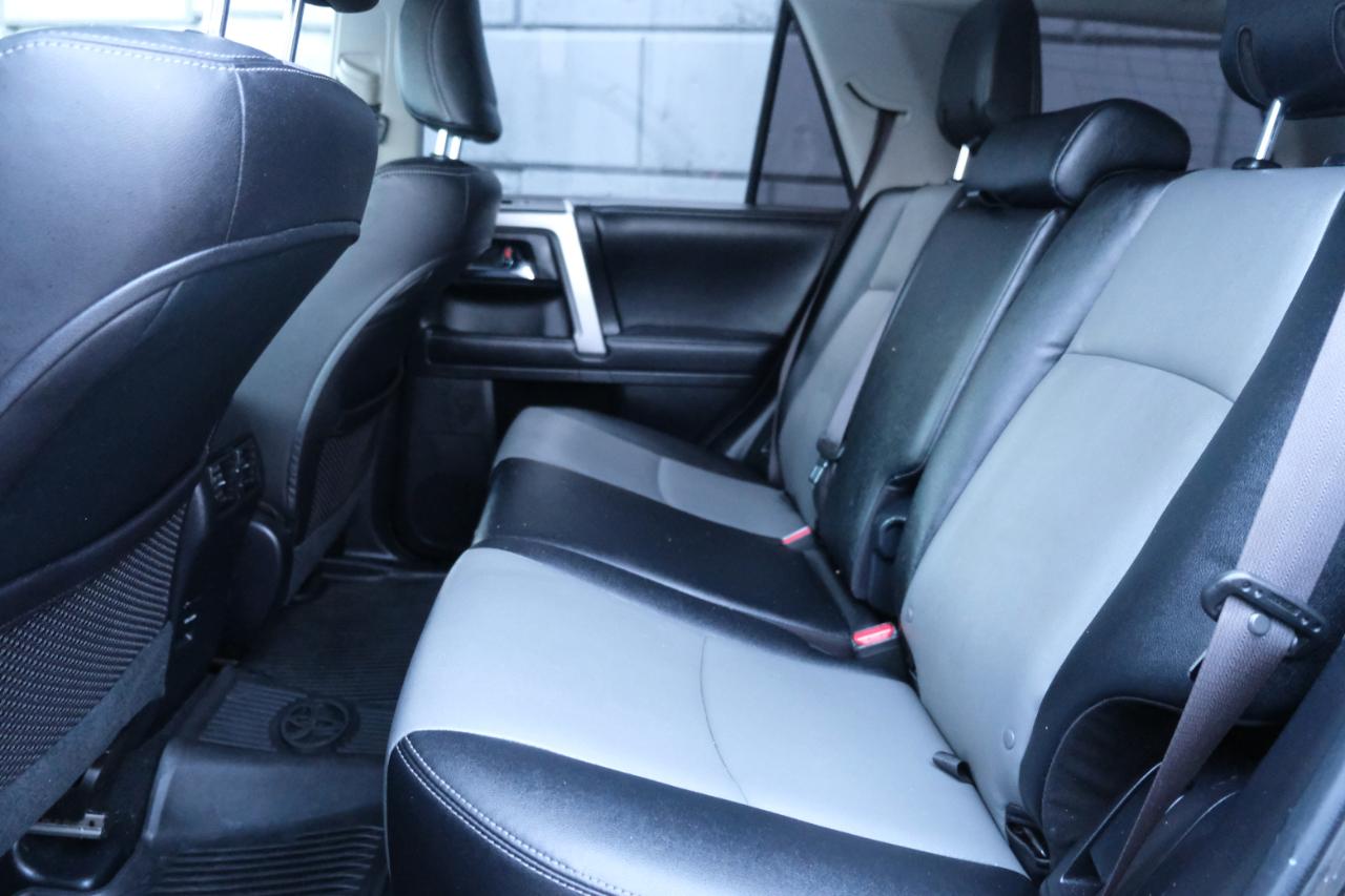 Toyota 4Runner SR5 Premium 4D SUV 4X4 V6 2017