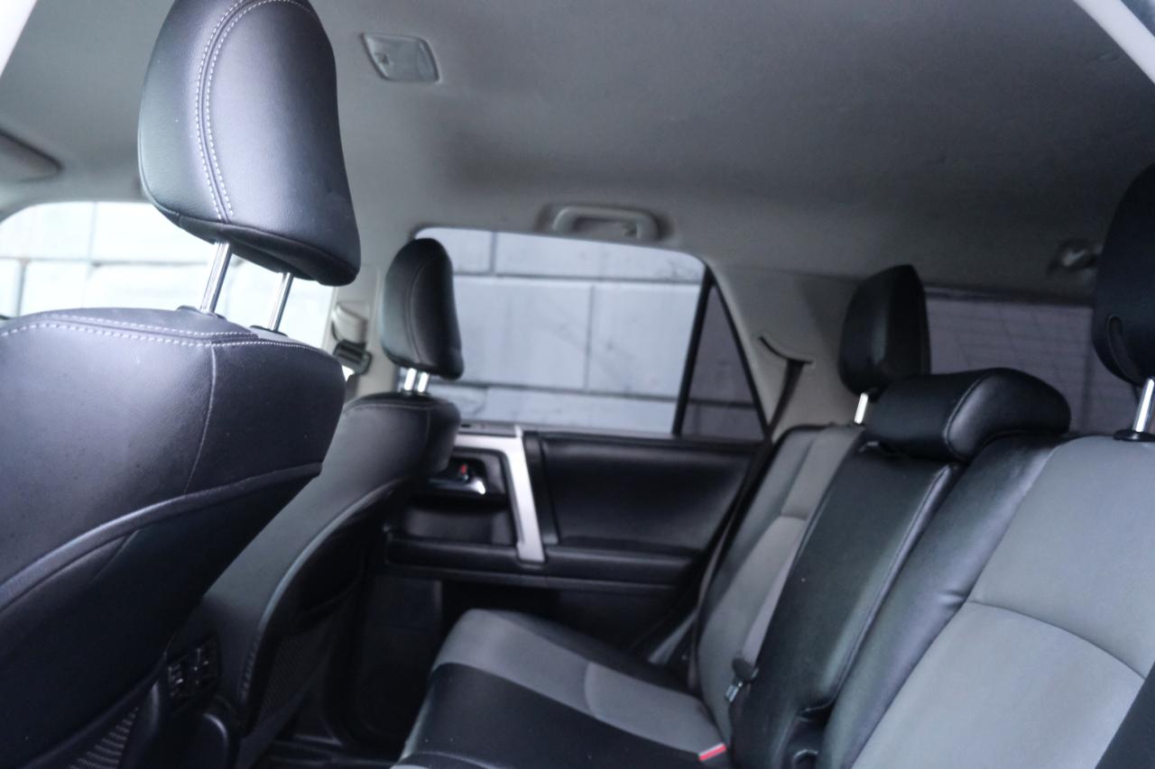 Toyota 4Runner SR5 Premium 4D SUV 4X4 V6 2017