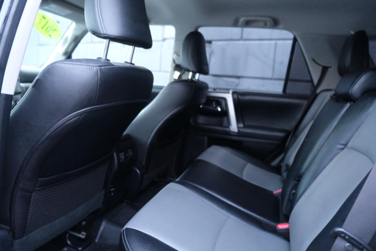 Toyota 4Runner SR5 Premium 4D SUV 4X4 V6 2017