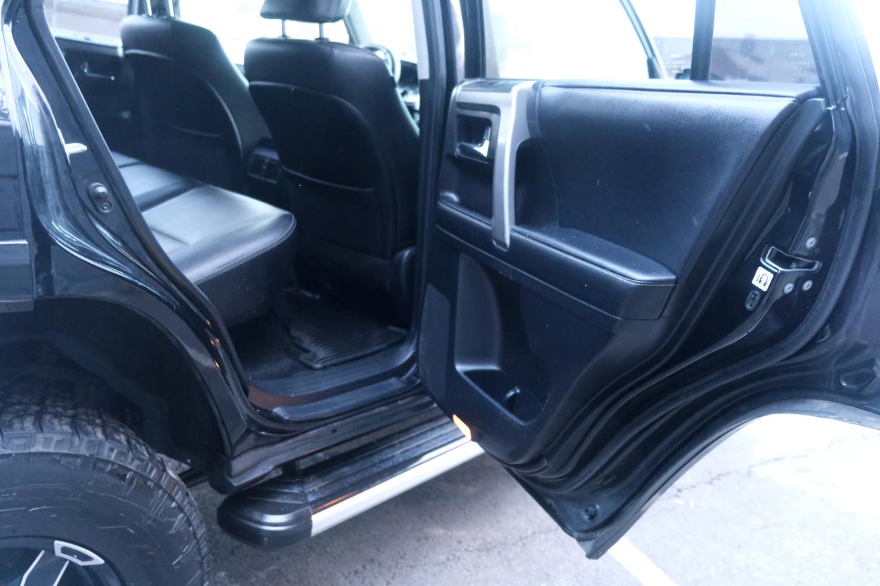 Toyota 4Runner SR5 Premium 4D SUV 4X4 V6 2017