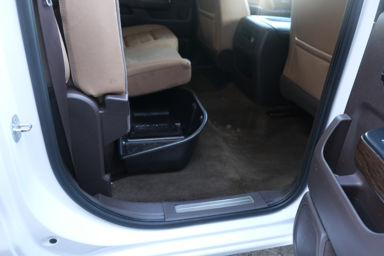 GMC Sierra 1500 4WD Crew Cab 143.5" Denali 2017