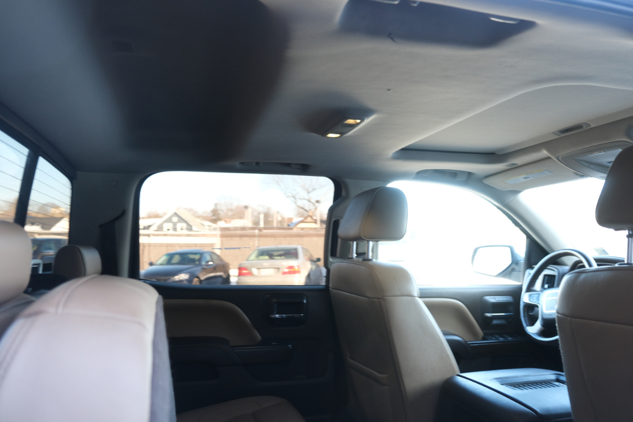 GMC Sierra 1500 4WD Crew Cab 143.5" Denali 2017