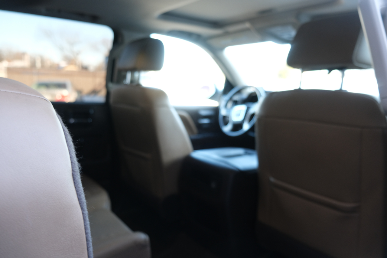 GMC Sierra 1500 4WD Crew Cab 143.5" Denali 2017