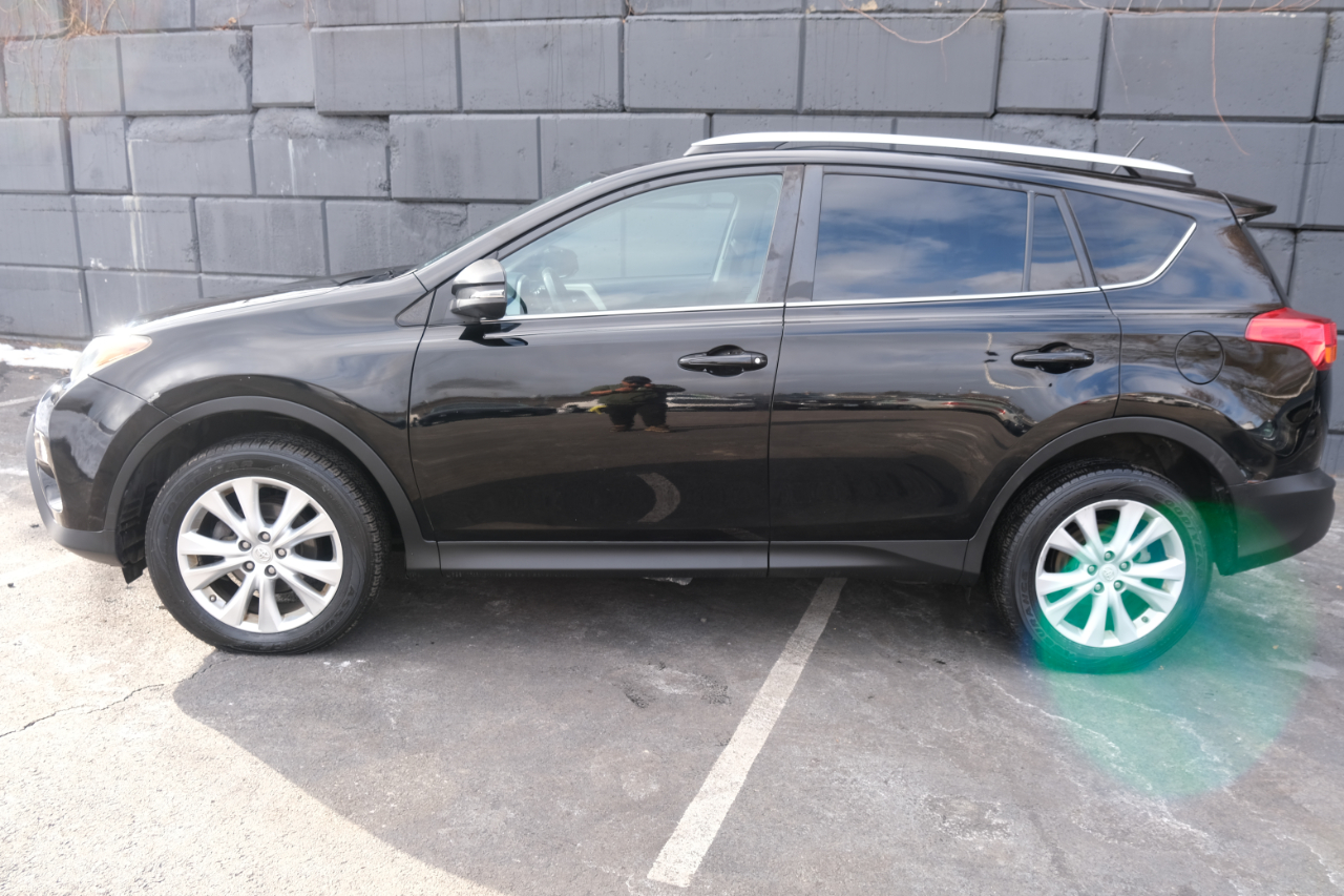 Toyota RAV4 AWD 4dr Limited (Natl) 2015
