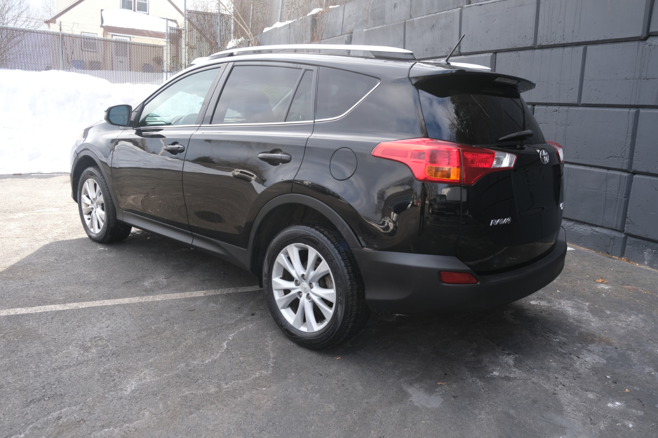 Toyota RAV4 AWD 4dr Limited (Natl) 2015