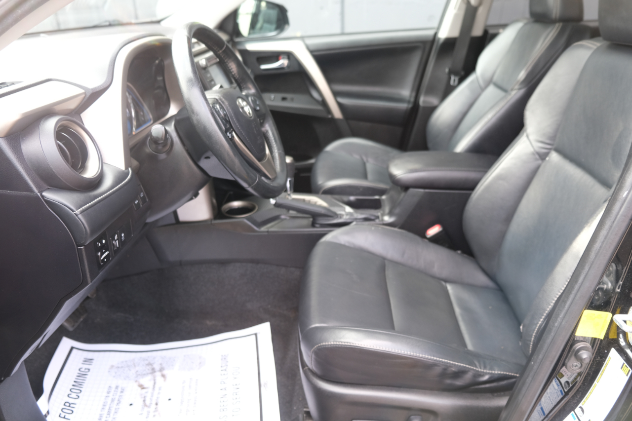 Toyota RAV4 AWD 4dr Limited (Natl) 2015