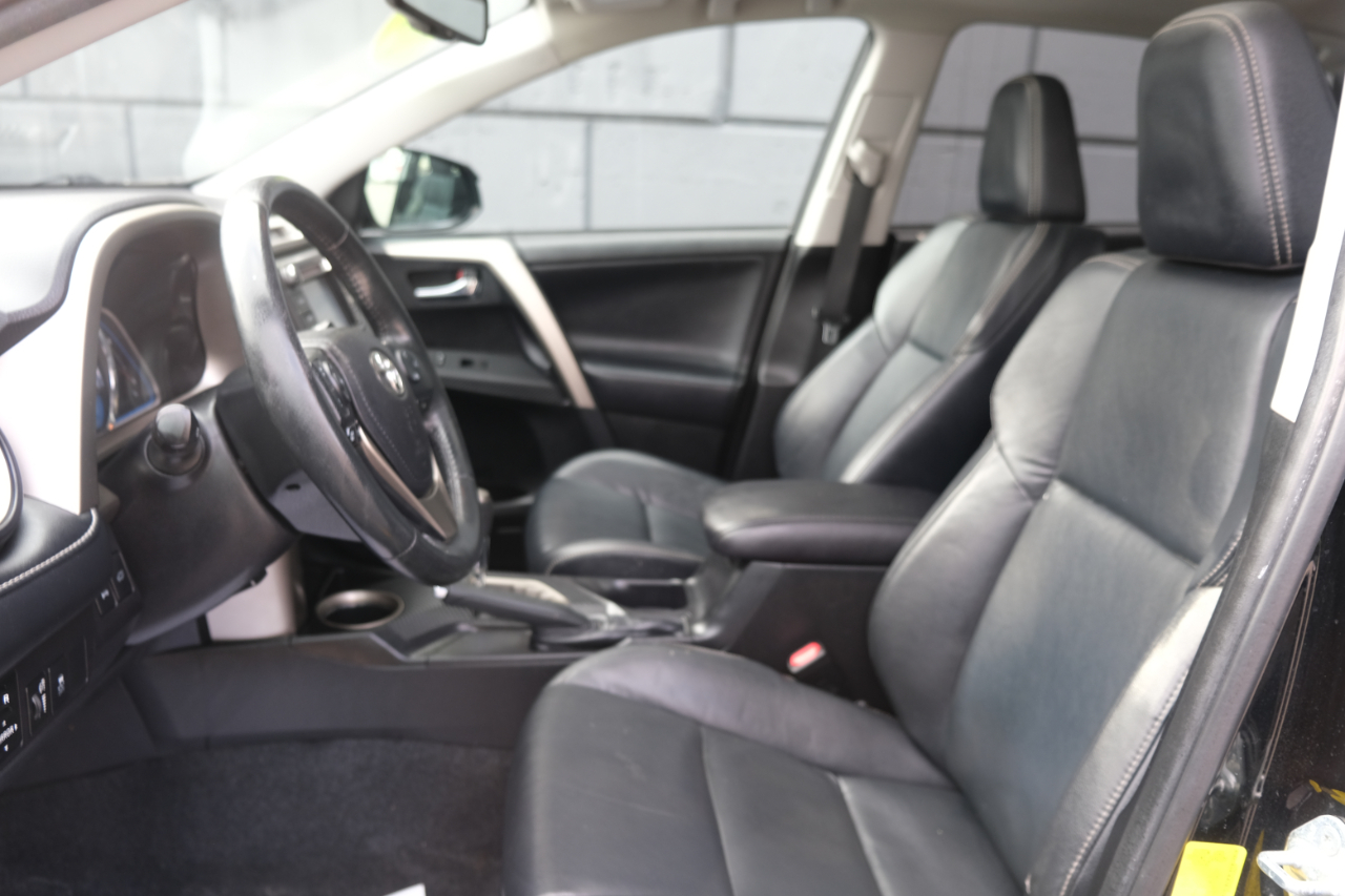 Toyota RAV4 AWD 4dr Limited (Natl) 2015