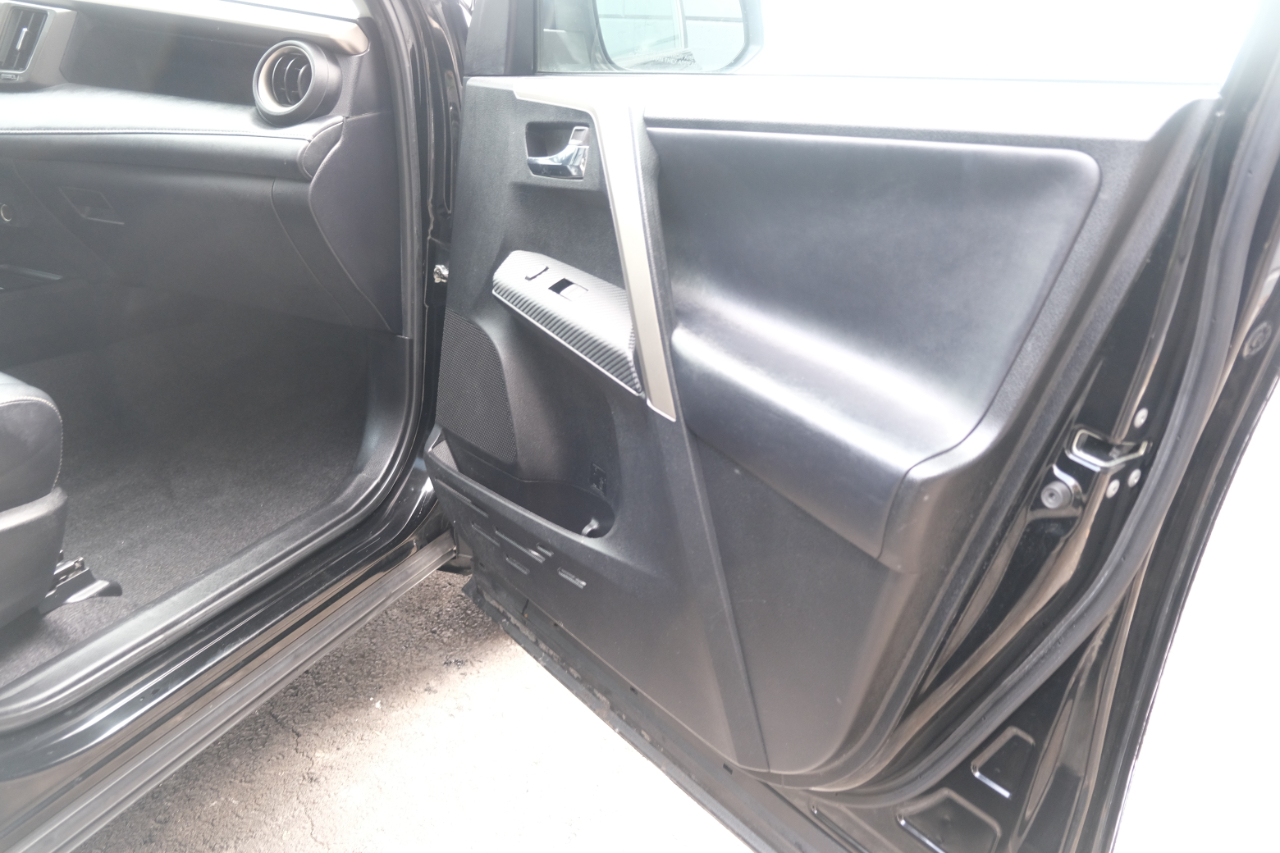 Toyota RAV4 AWD 4dr Limited (Natl) 2015