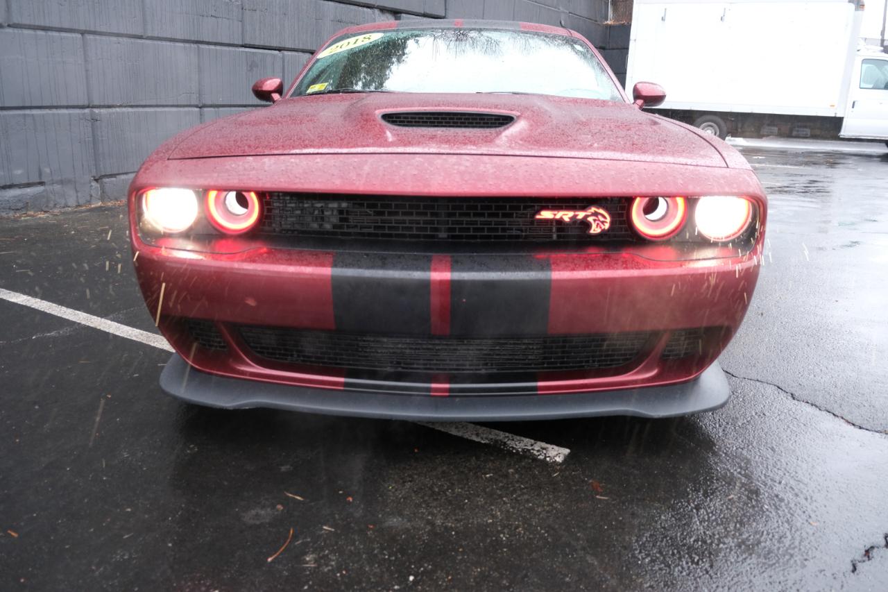 Dodge Challenger SRT Hellcat RWD 2018